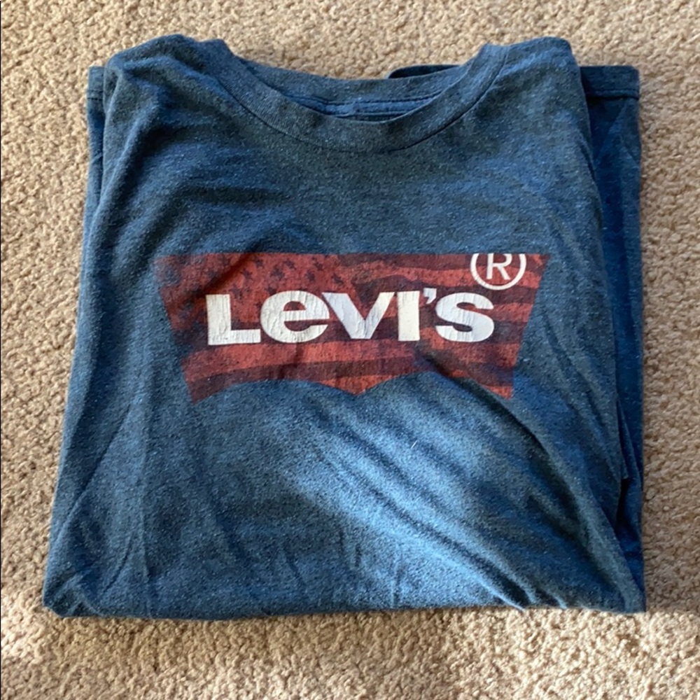 Levi’s Graphic-Tee